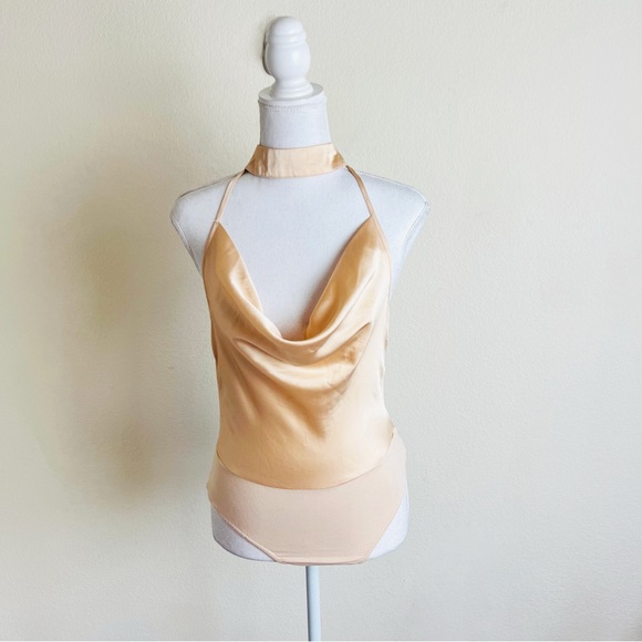 NWT Missguided Cream Satin Cowl Neck Choker Bodysuit - Picture 1 of 8